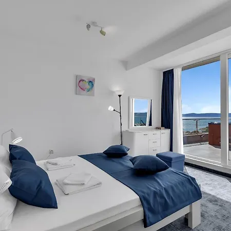 Lujnovic Apartment