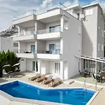 Apartment Lujnovic Makarska