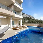 Apartment Lujnovic