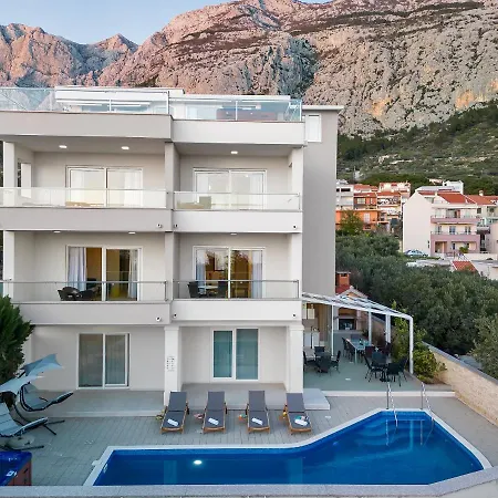 Apartmán Lujnovic *