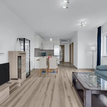 Lujnovic Apartamento