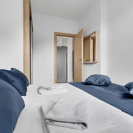 Lujnovic 马卡尔斯卡