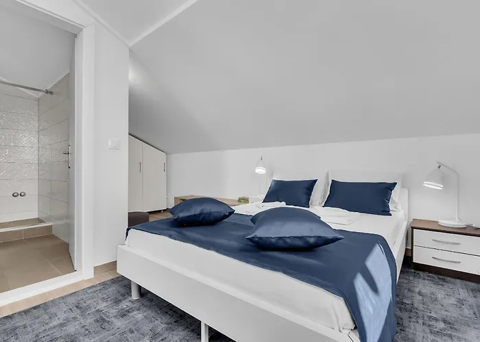 Lujnovic Appartement *