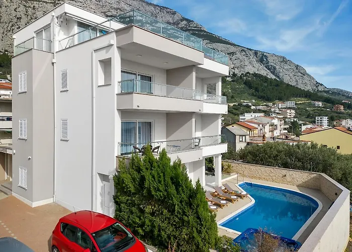 Lujnovic Apartman Makarska
